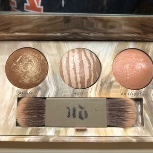 Urban Decay Naked Illuminated Trio